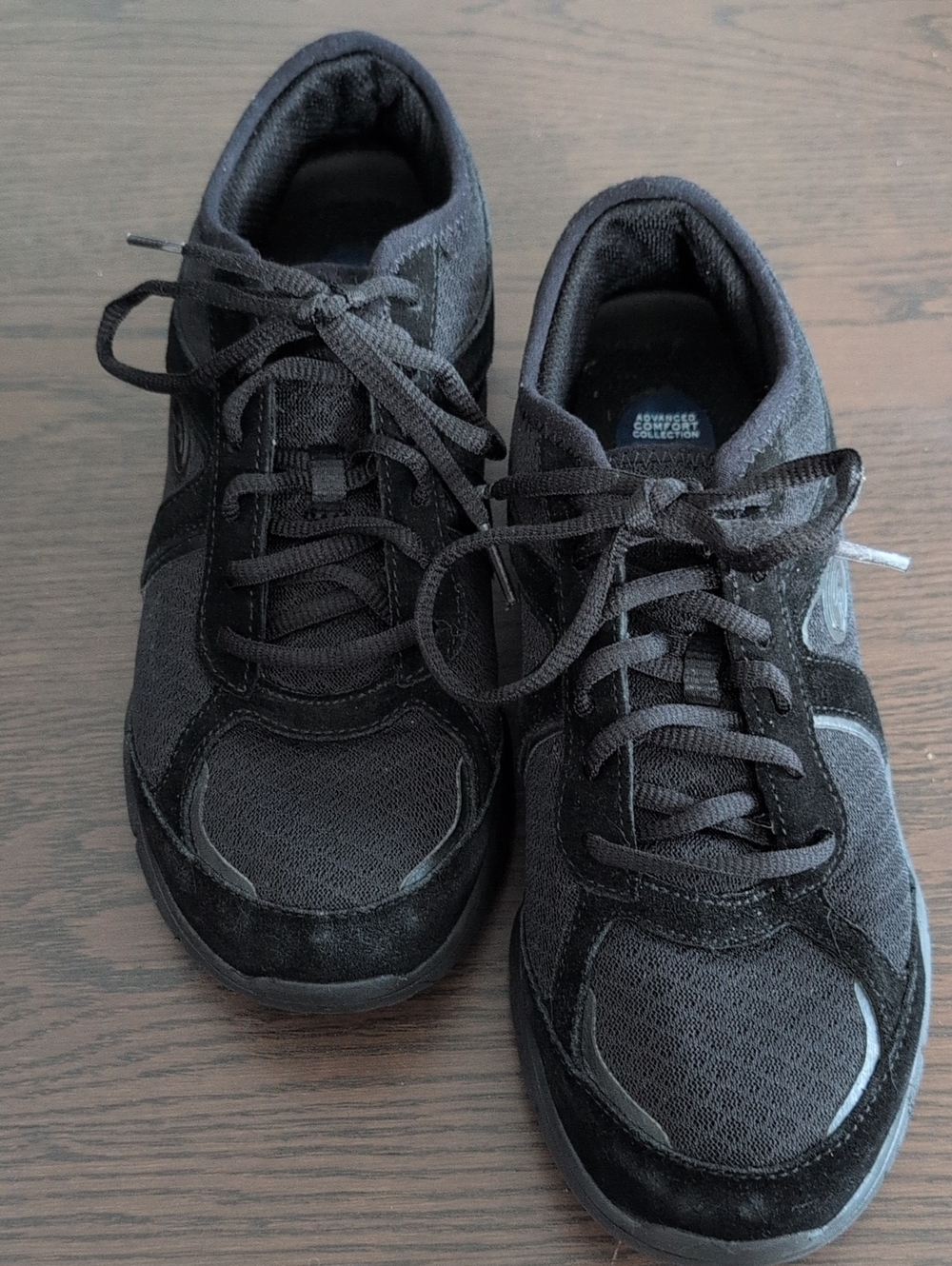 Dr. Scholl's Black Athletic Lace-Up Sneakers